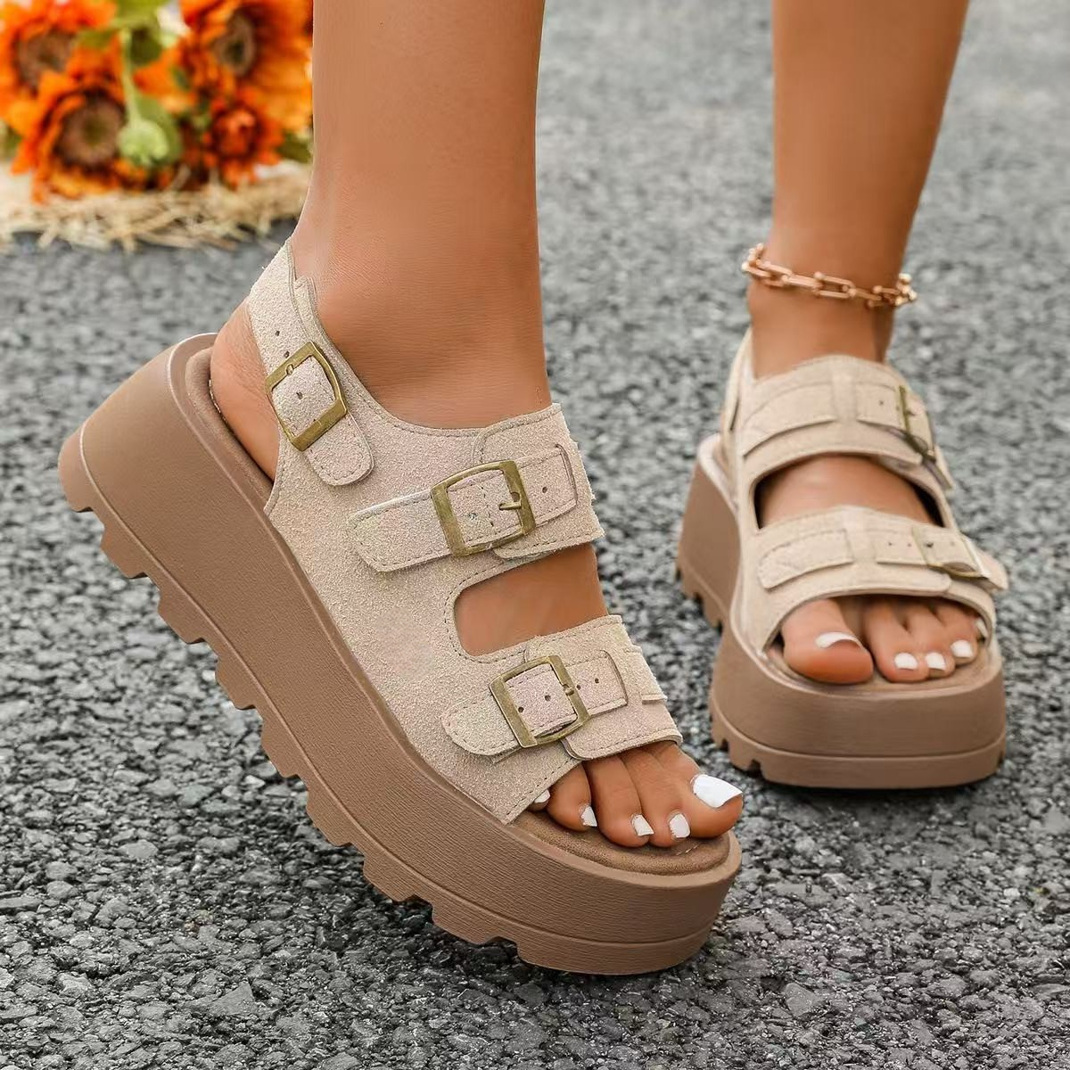 Y-R109 Thick soled non slip soft soled women's sandals